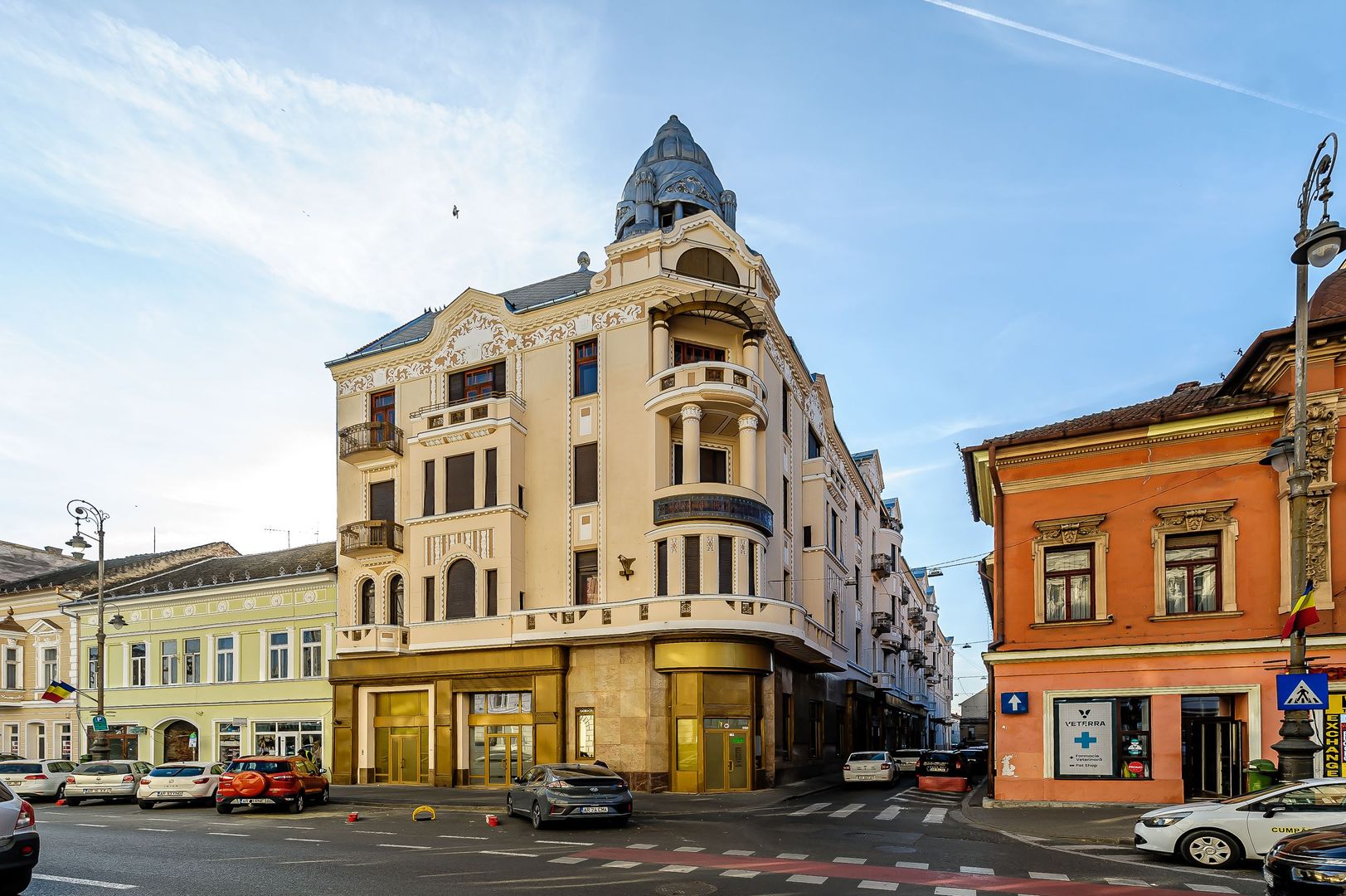 Oportunitate! Apartament cu 4 Camere în Palatul Bohuș, Arad