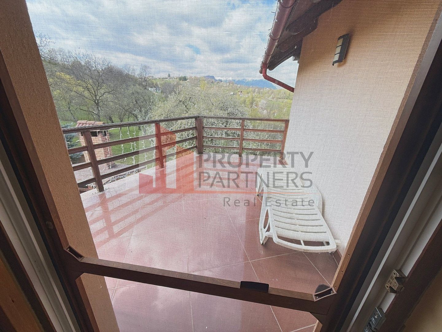 Casă 5 dormitoare + casă de oaspeți, priveliște Piatra Craiului, Sohodol-Bran - imaginea 32
