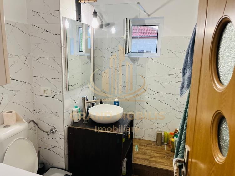 Vând apartament cu 2 camere-Aradului - imaginea 7
