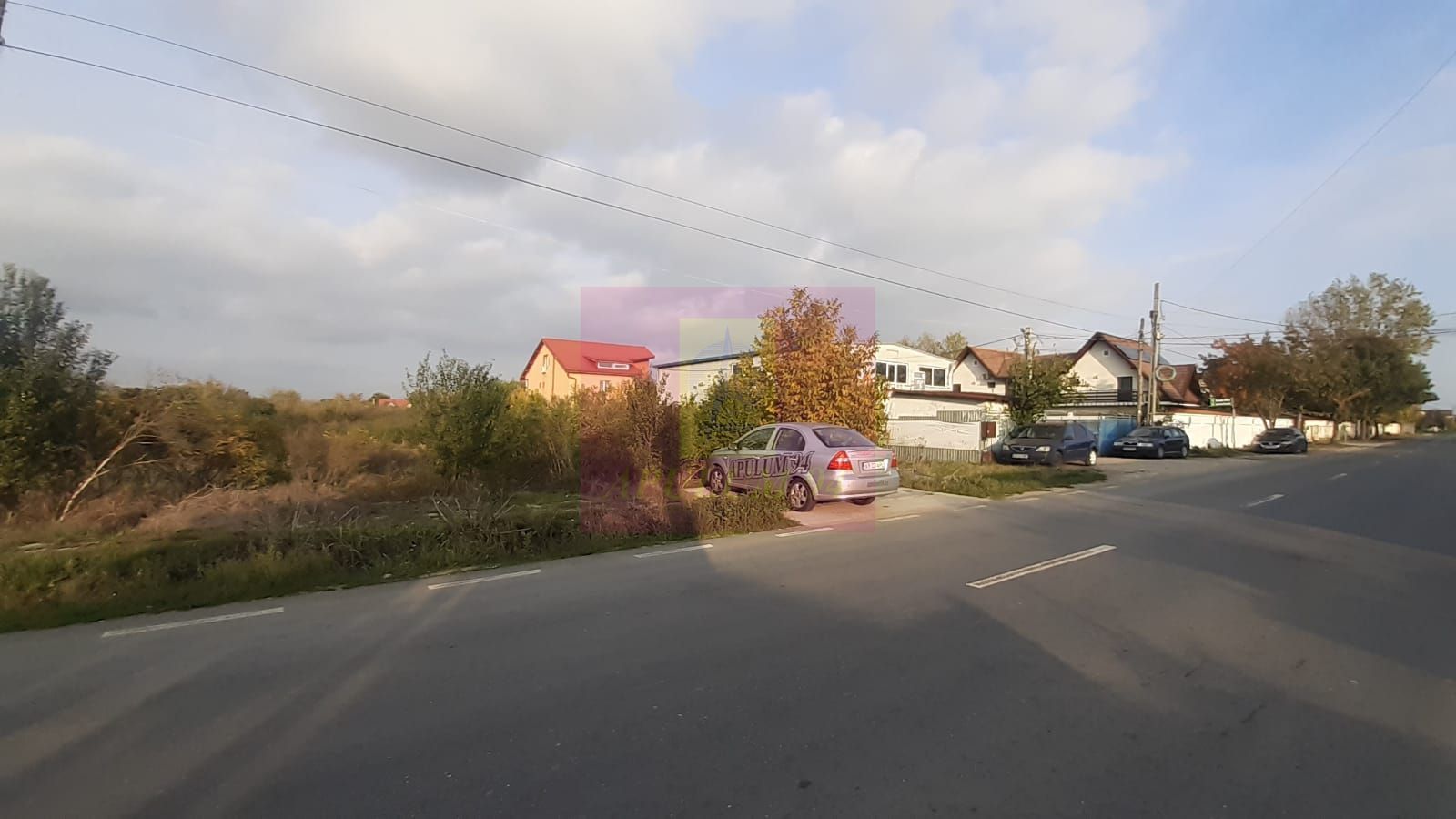 Teren bun pentru 2 sau 3 case aproape de Bucuresti.