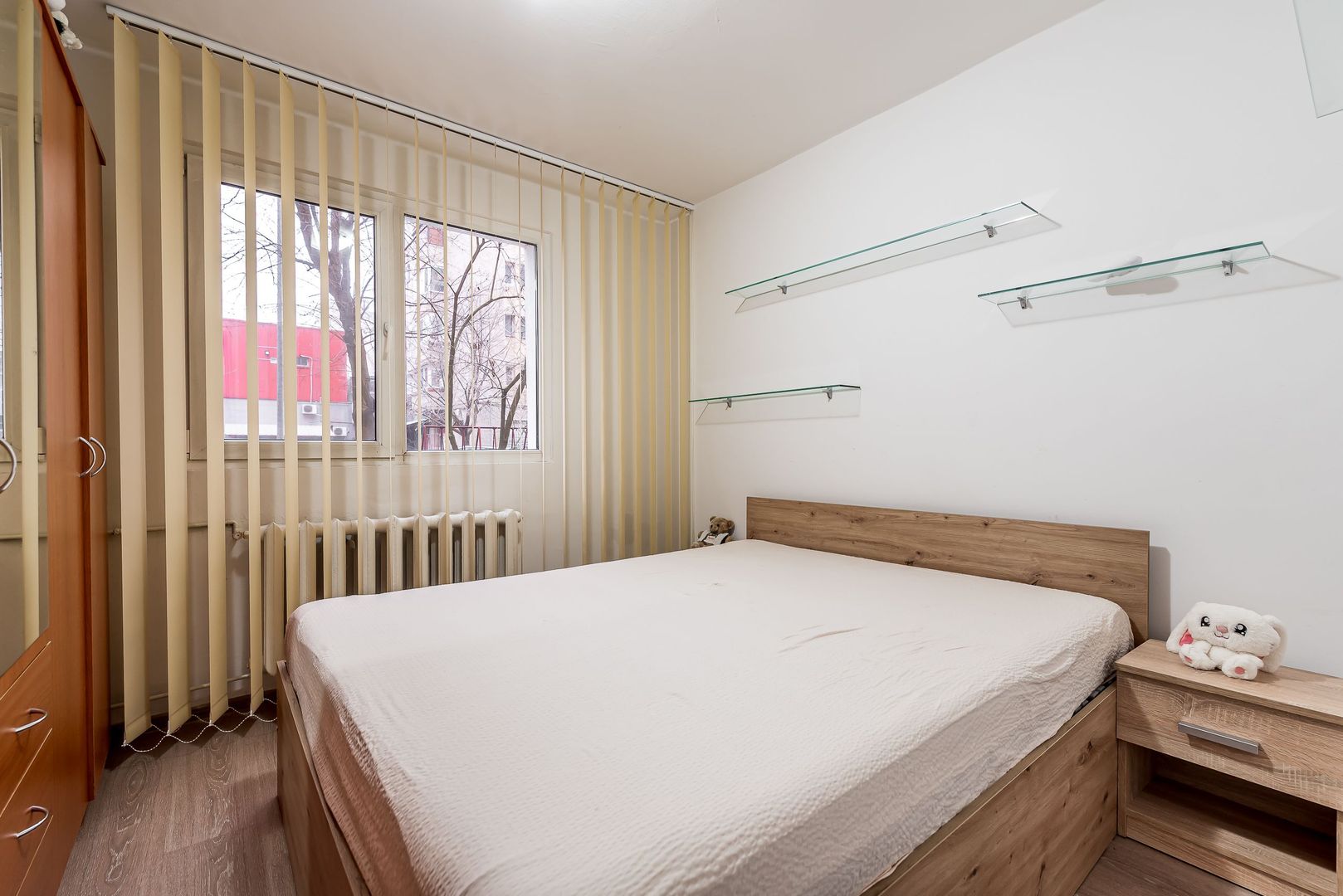 Apartament cu 2 camere, complet mobilat–Arad, zona Vlaicu, Str. Hațeg