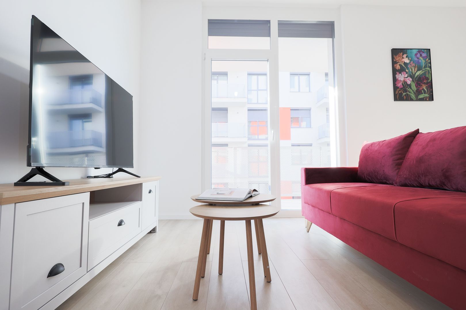 Imagine 7 - Apartament cu 2 camere NOU, finisat cu Chirias inclus