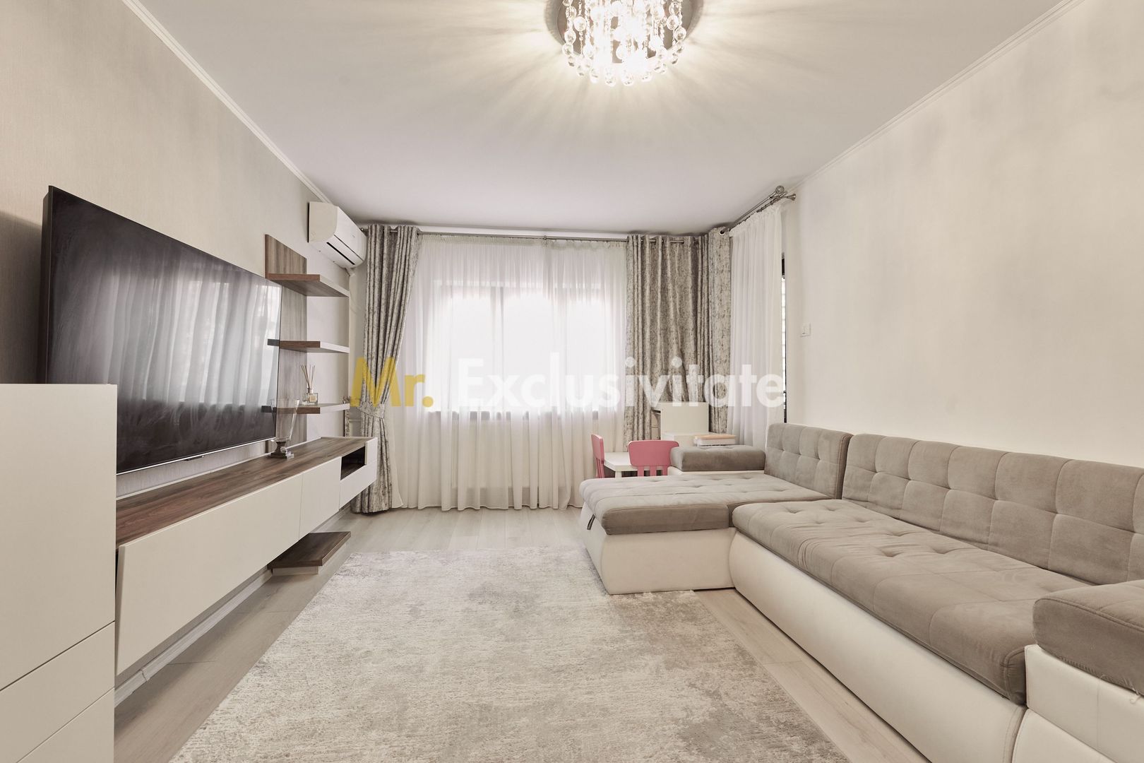 Apartament 3 camere renovat Gavana, langa scoala 19 - imaginea 2