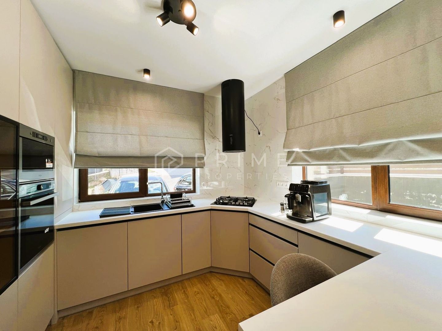 Casă Duplex de vânzare – Corunca | Design deosebit, aproape de pădure - imaginea 5
