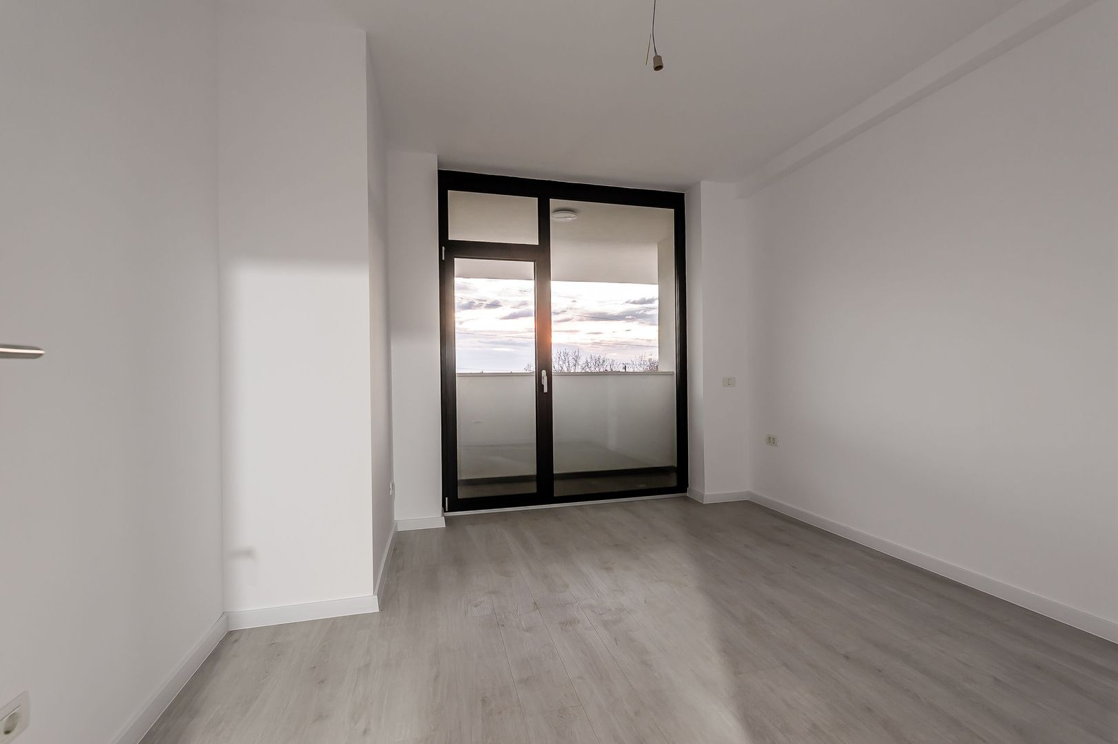 Imagine 4 - Apartament cu 3 camere și parcare subterană - XCity Timișoara