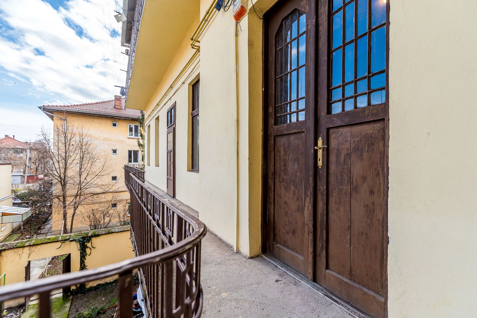 Imagine 5 - VANDUT! 2 apartamente unificate, B-dul Revoluției, Arad. Etajul 1