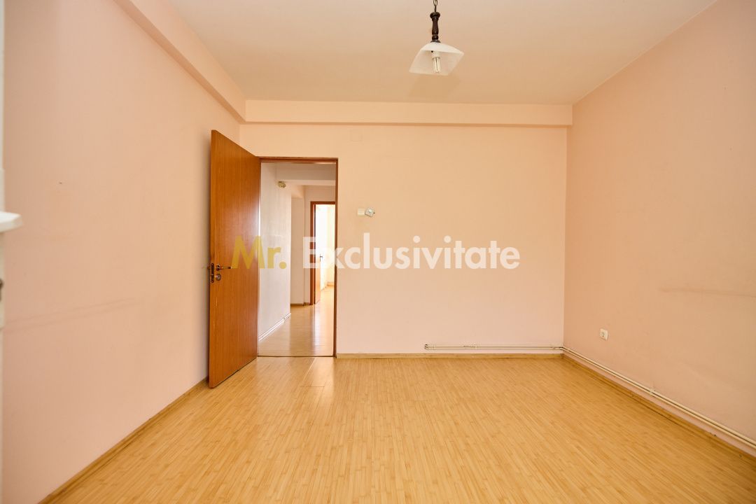 Apartament 4 Camere Decomandat | Craiovei | 3 Balcoane | Parcare - imaginea 16