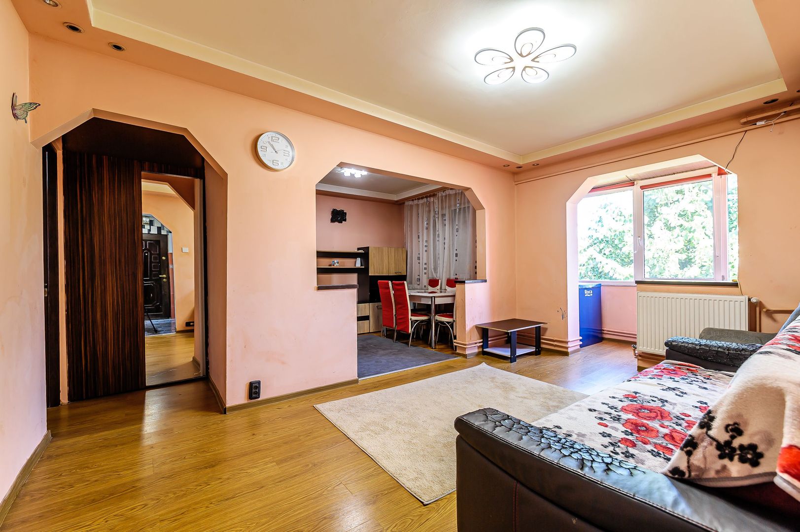 Apartament cu 3 camere cu centrala proprie in zona UTA Comision 0