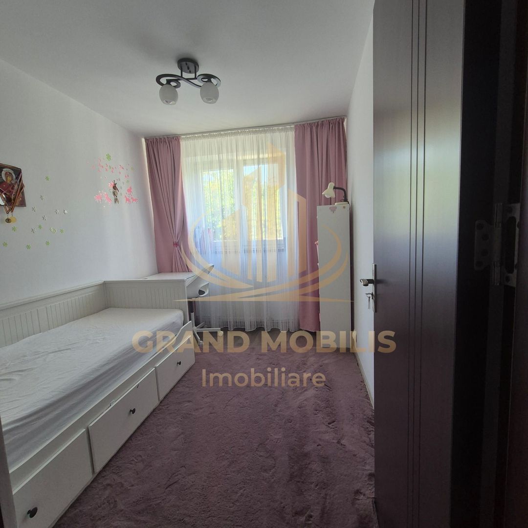 Apartament de vânzare 3 camere-Vitan lânga București Mall - imaginea 4