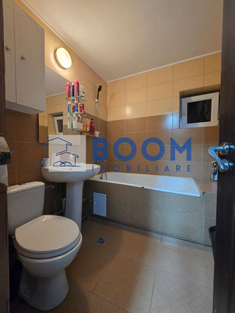 Apartament 3 camere Lenin Sud | Centrala Proprie | Etaj 3 | Boxa | - imaginea 9