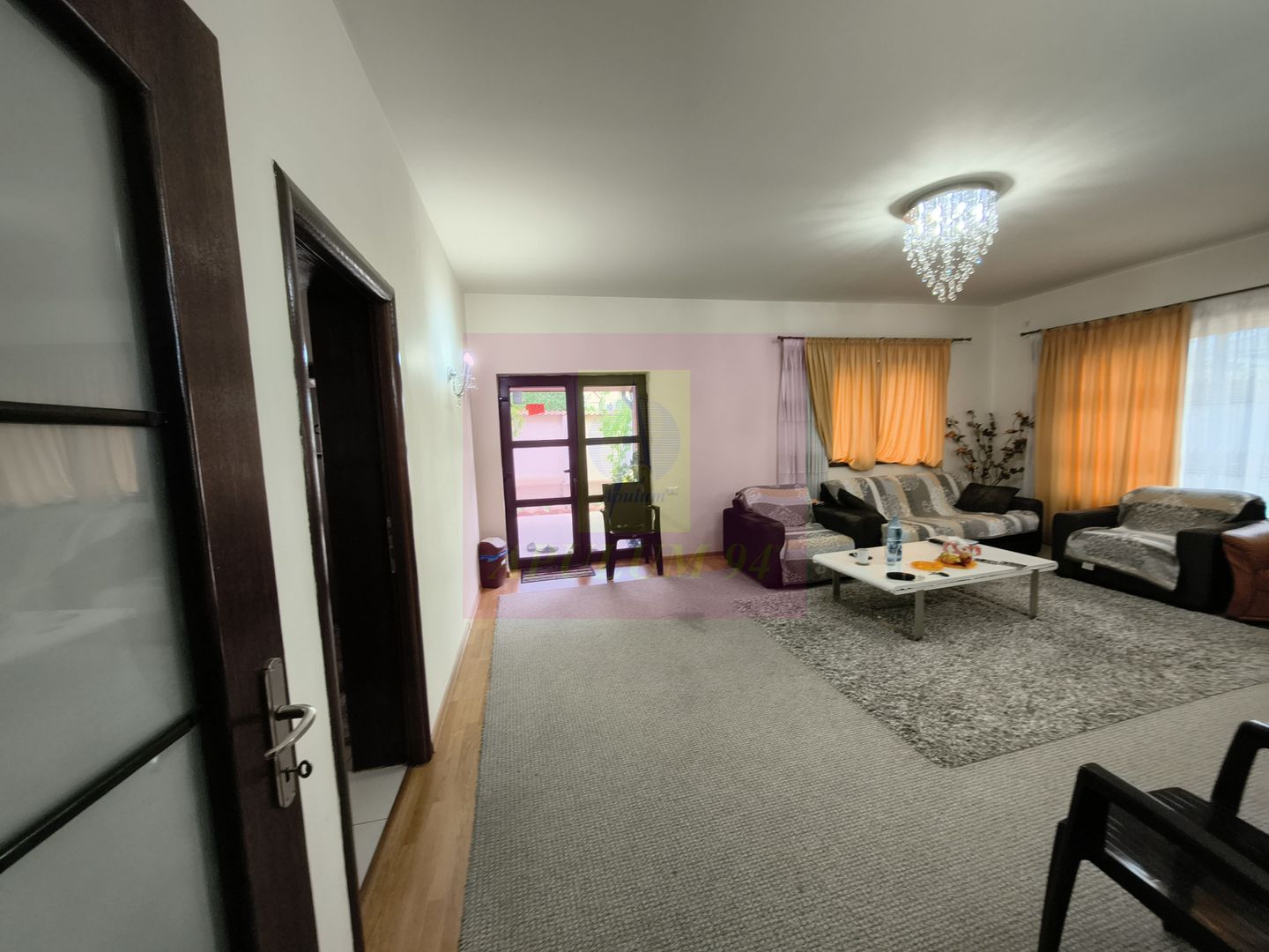 Vilă individuală cu 5 camere, curte proprie în Afumați lângă primărie - imaginea 12