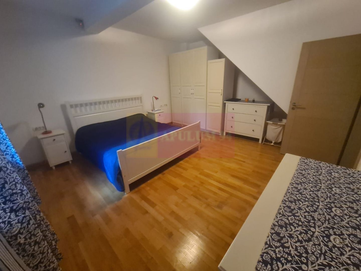 Vila de vanzare cu 6 camere in Cornu (teren 6.600 mp)