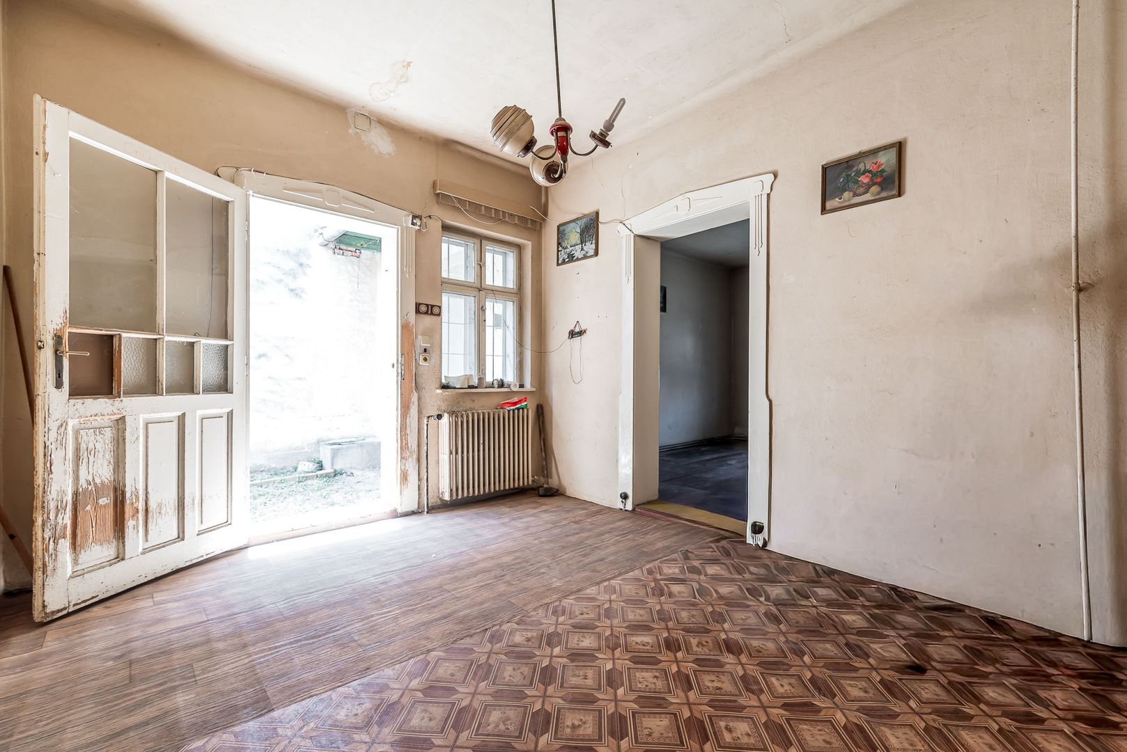 Imagine 5 - Calea Timisorii Casă solidă din cărămidă cu potențial EXCEPȚIONAL