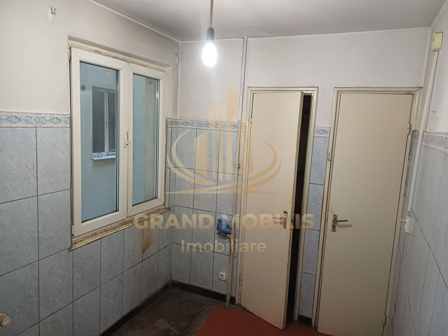 Apartament 2 camere decomandat  NERENOVAT BD DIMITRIE  CANTEMIR - imaginea 3