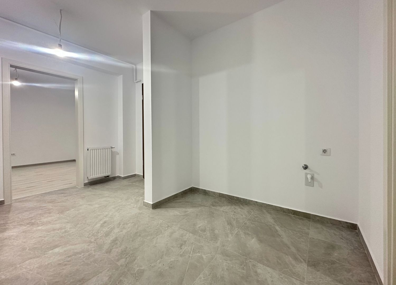 Inchiriere apartament nemobilat Casa Nobel Lângă Coresi - imaginea 12