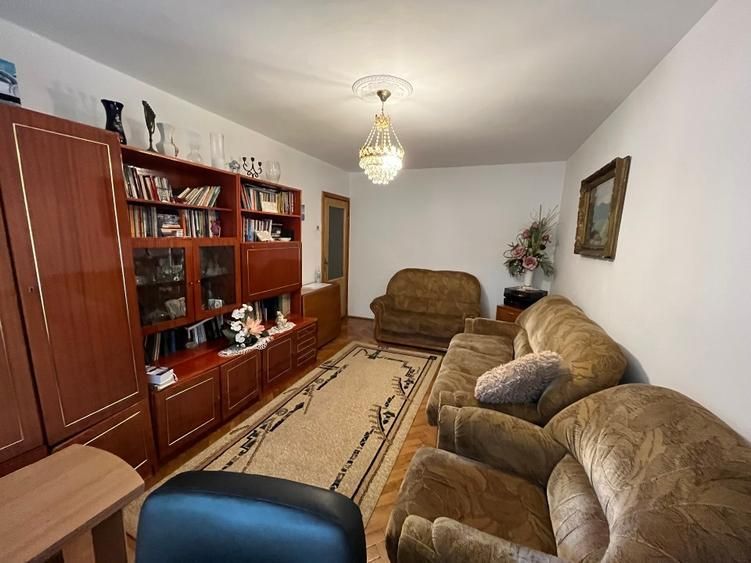 Apartament cu 3 camere + balcon - Zona Lipovei, Timișoara - parter