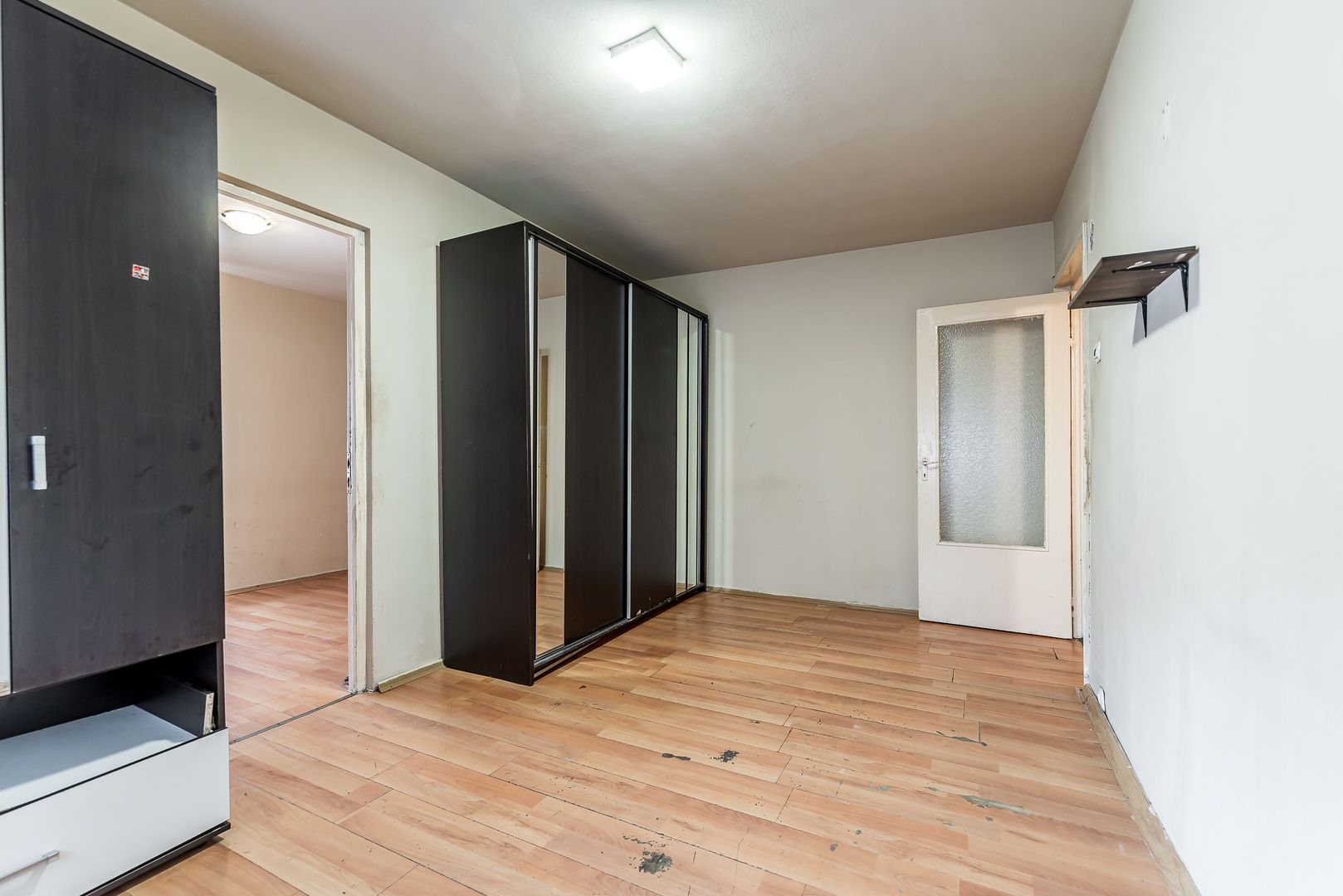 Imagine 2 - VANDUT! Apartament 2 camere - parter - Vlaicu - COMISION 0
