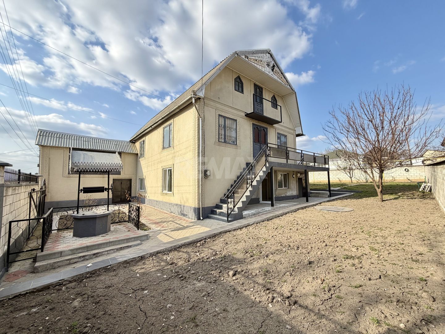 Casa în or.Ialoveni centru - imaginea 4
