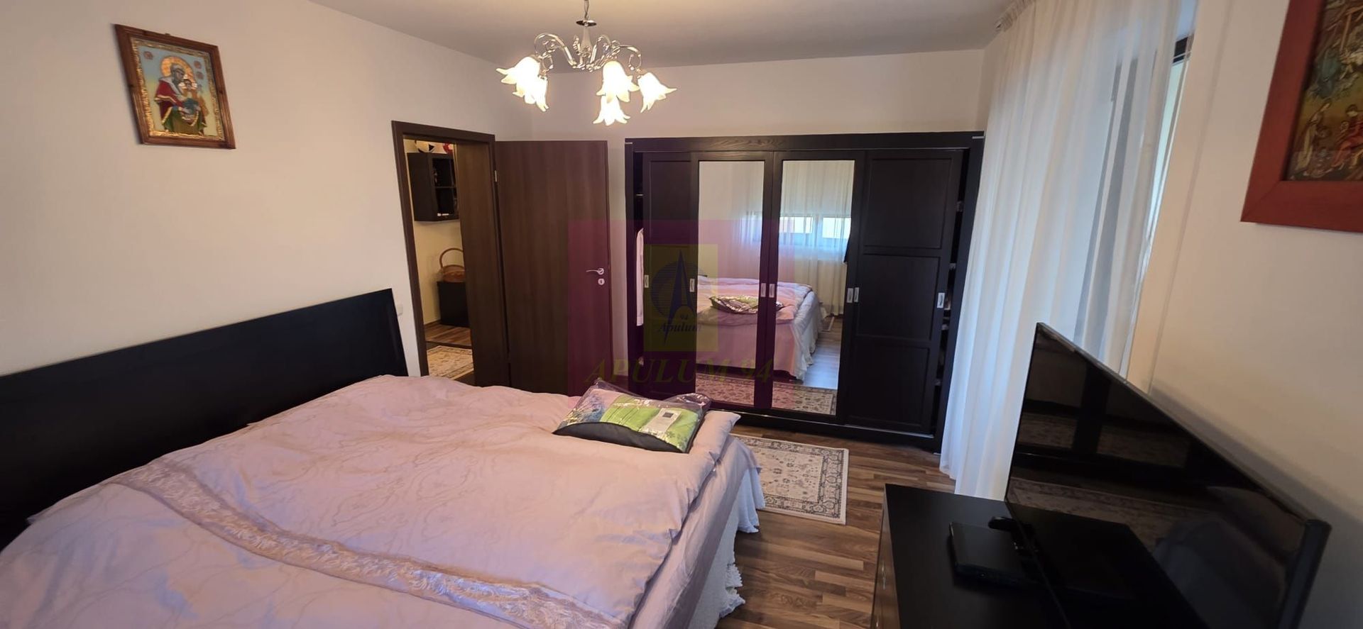Apartamnet cu 2 camere de vanzare in Sinaia - imaginea 5