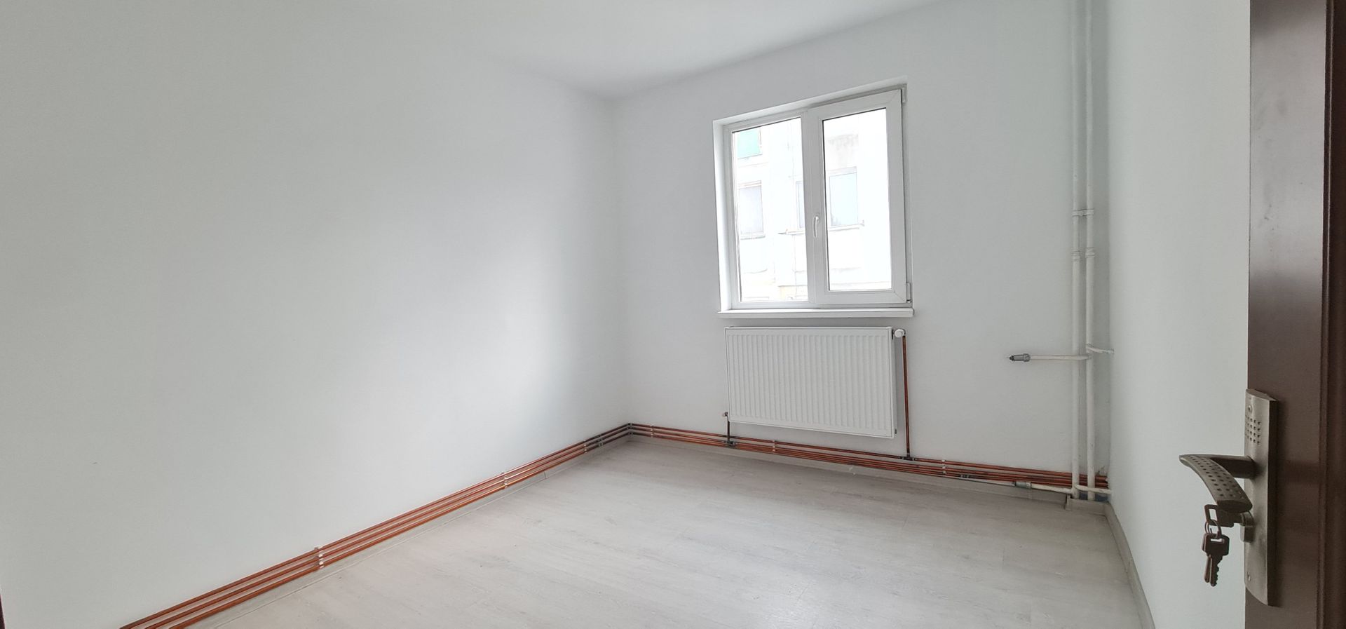 Apartament 2 camere Tractorul - imaginea 4