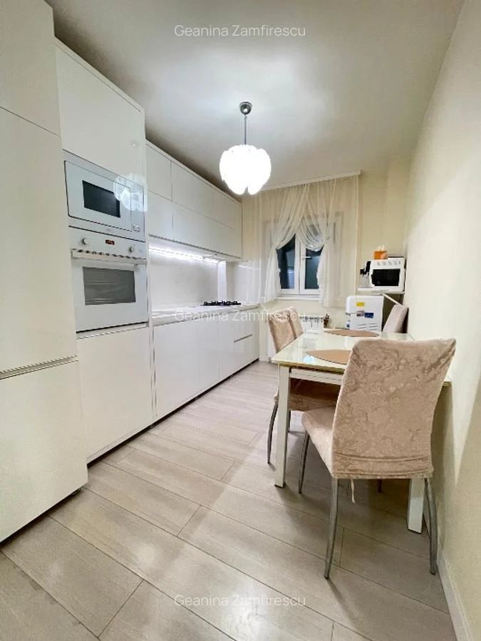Apartament 3 camere S121