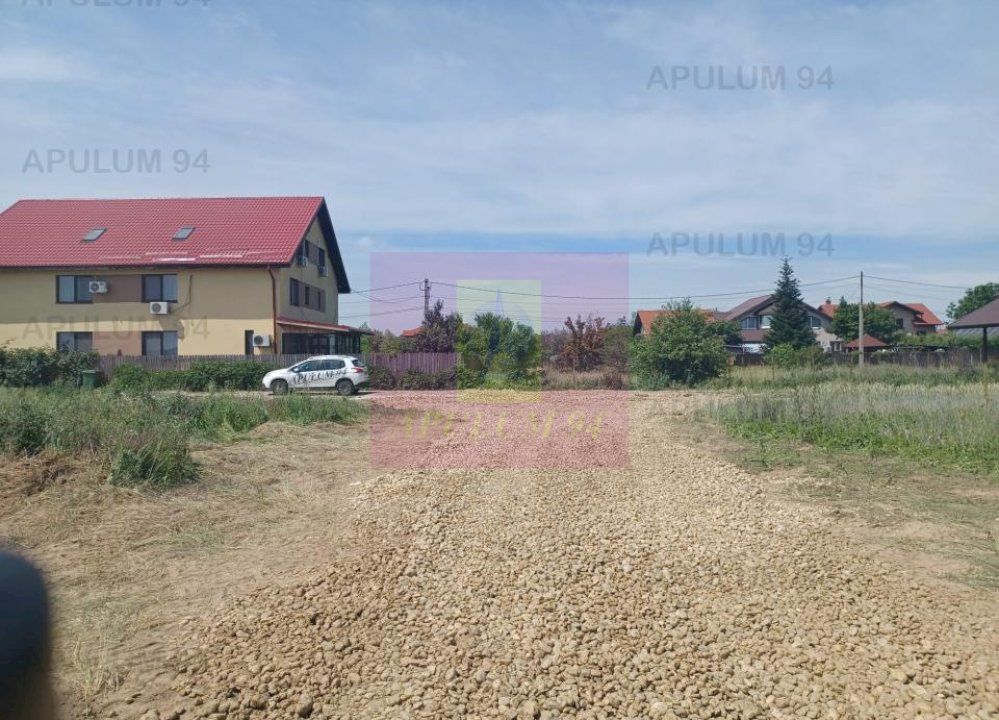 Gulia, lot de casa 528 mp, cu utilități în apropiere