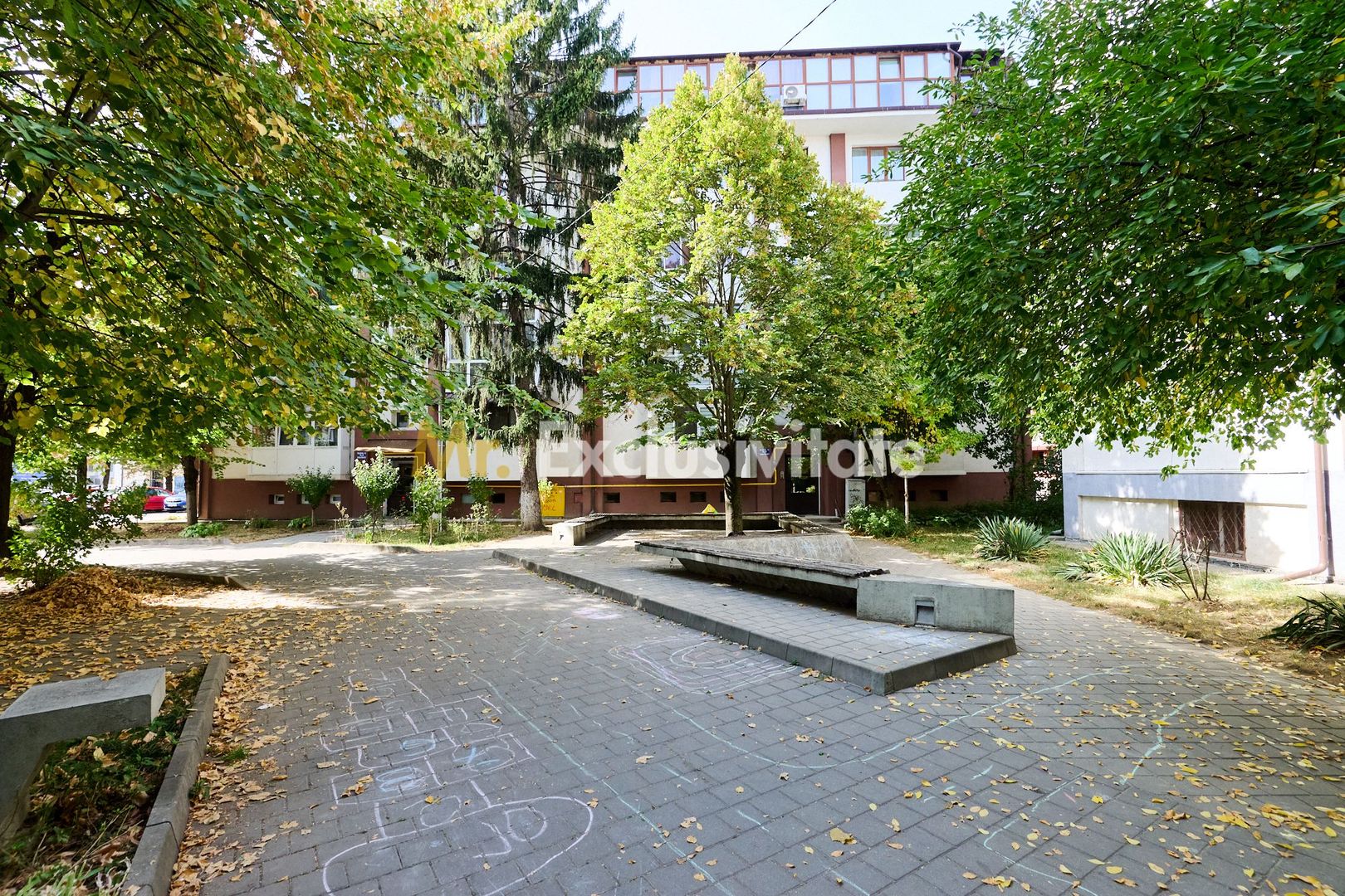 Centru, Teilor | 3 camere decomandat | 2 băi - imaginea 29