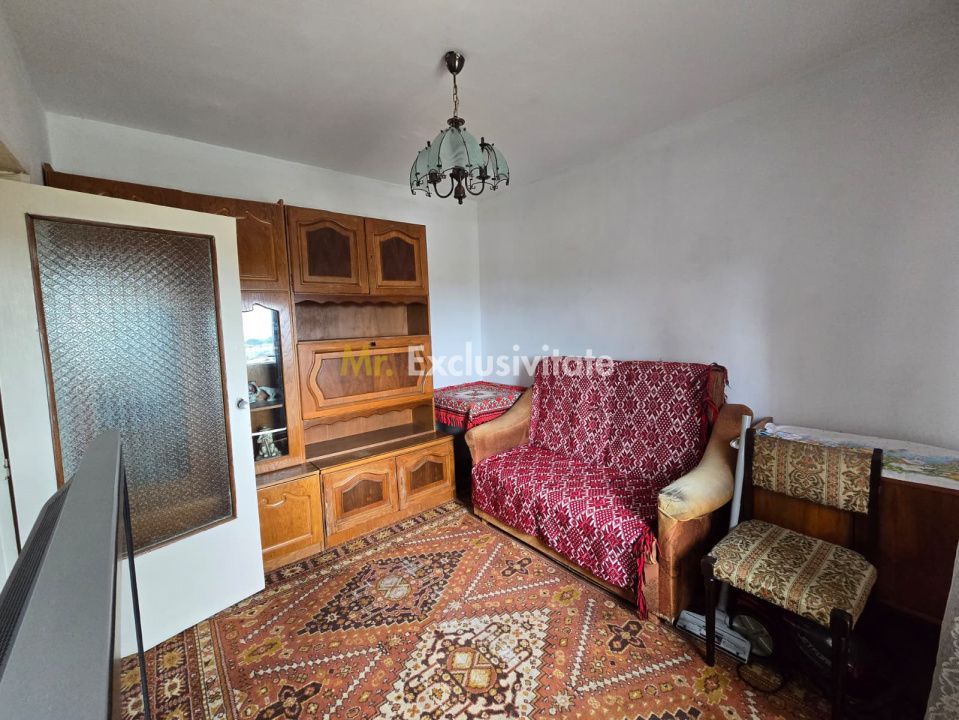 De vânzare apartament 4 camere Careiului Satu Mare - imaginea 3