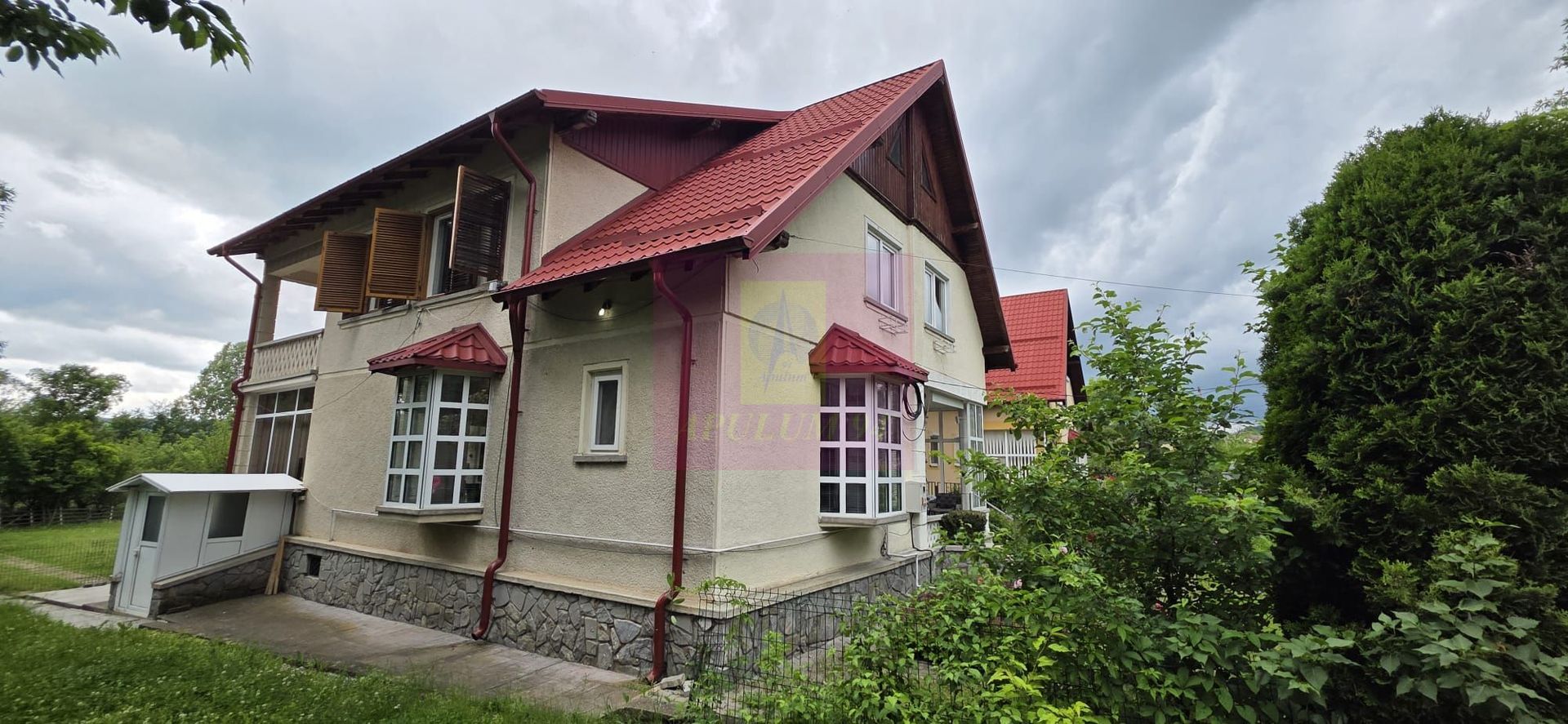 Vila de vanzare cu 6 camere si teren de 1000 mp in Cornu, Prahova - imaginea 4