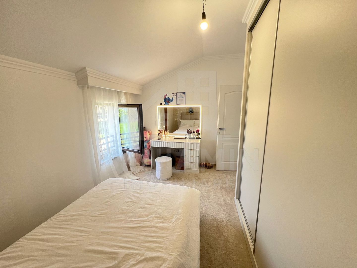 Casa-4-Camere-165mp-Utili-480mp-Garaj-Teren-Bartolomeu-Brasov - imaginea 12