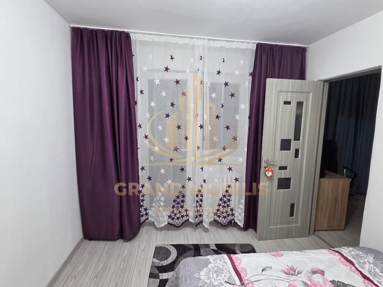 Apartament 3 camere, etaj 2, balcon închis, Calea Șagului - imaginea 2