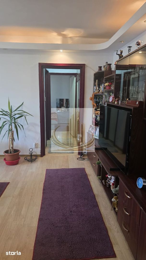 DE VANZARE Apartament 2 Camere, mobilat, utilat - imaginea 2