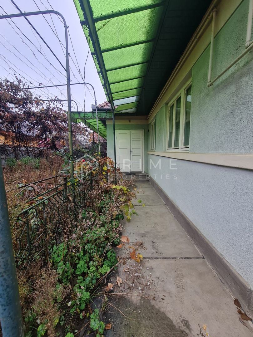 Casă cu teren de 1.000 m² – utilități complete, ideală pentru renovare - imaginea 9