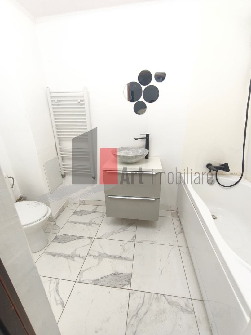 Casa Vanzare Giulesti 4 camere - imaginea 16