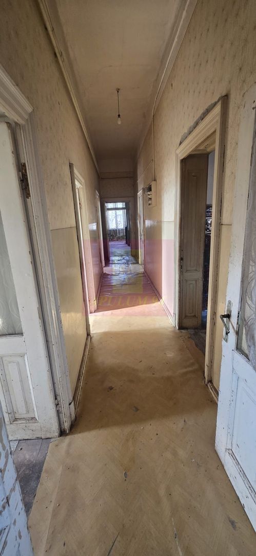 Casa de vanzare in Campina - imaginea 10