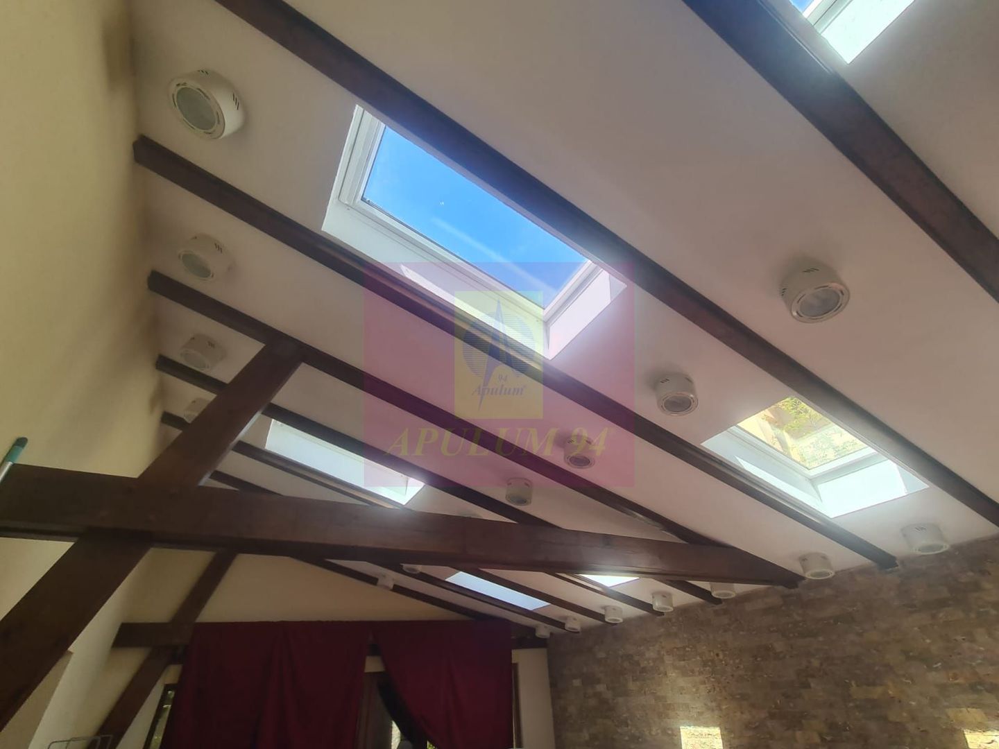 Vila de lux de vanzare in Predeal - imaginea 10
