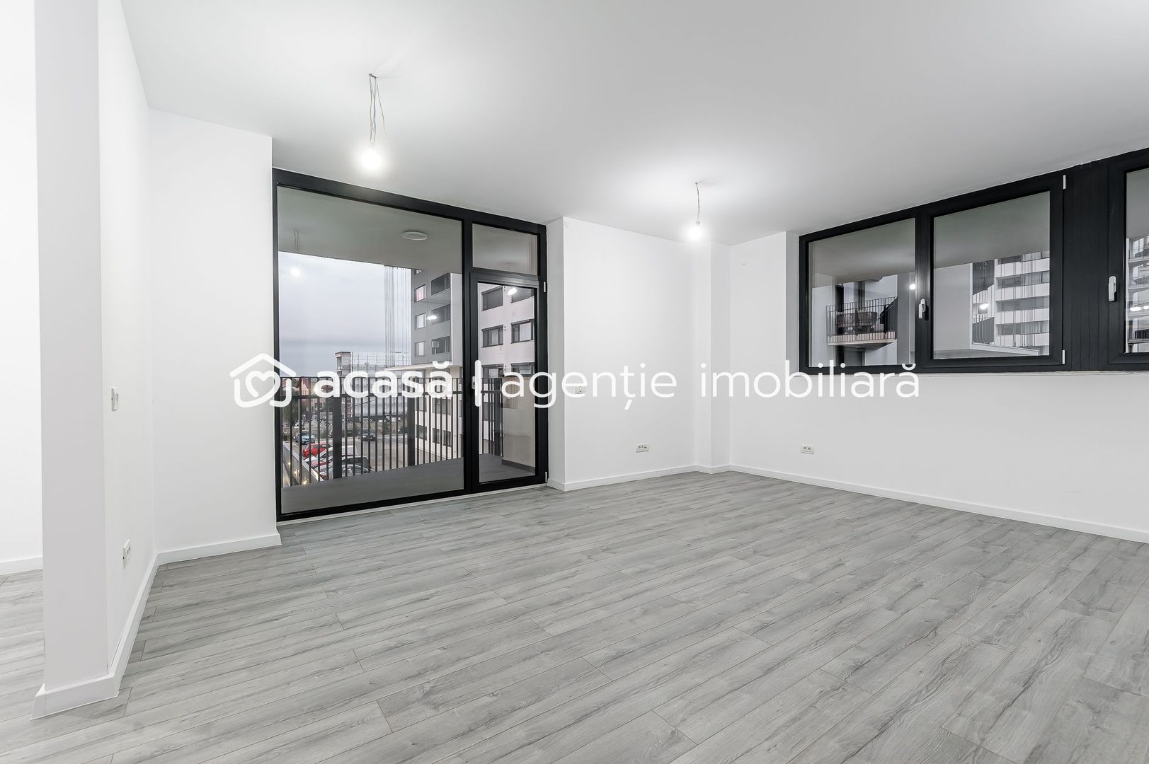 Imagine 3 - XCity Towers | 3 Camere și loc de parcare subteran inclus