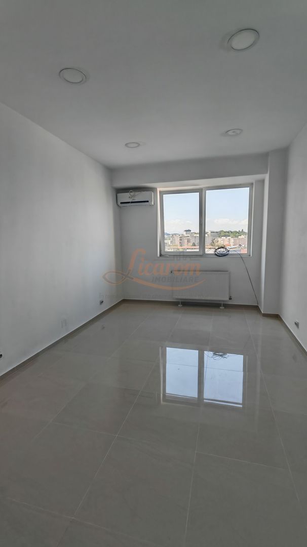 Spatiu de birou Centrul Civic  str Mihail Kogalniceanu, 495 euro - imaginea 4