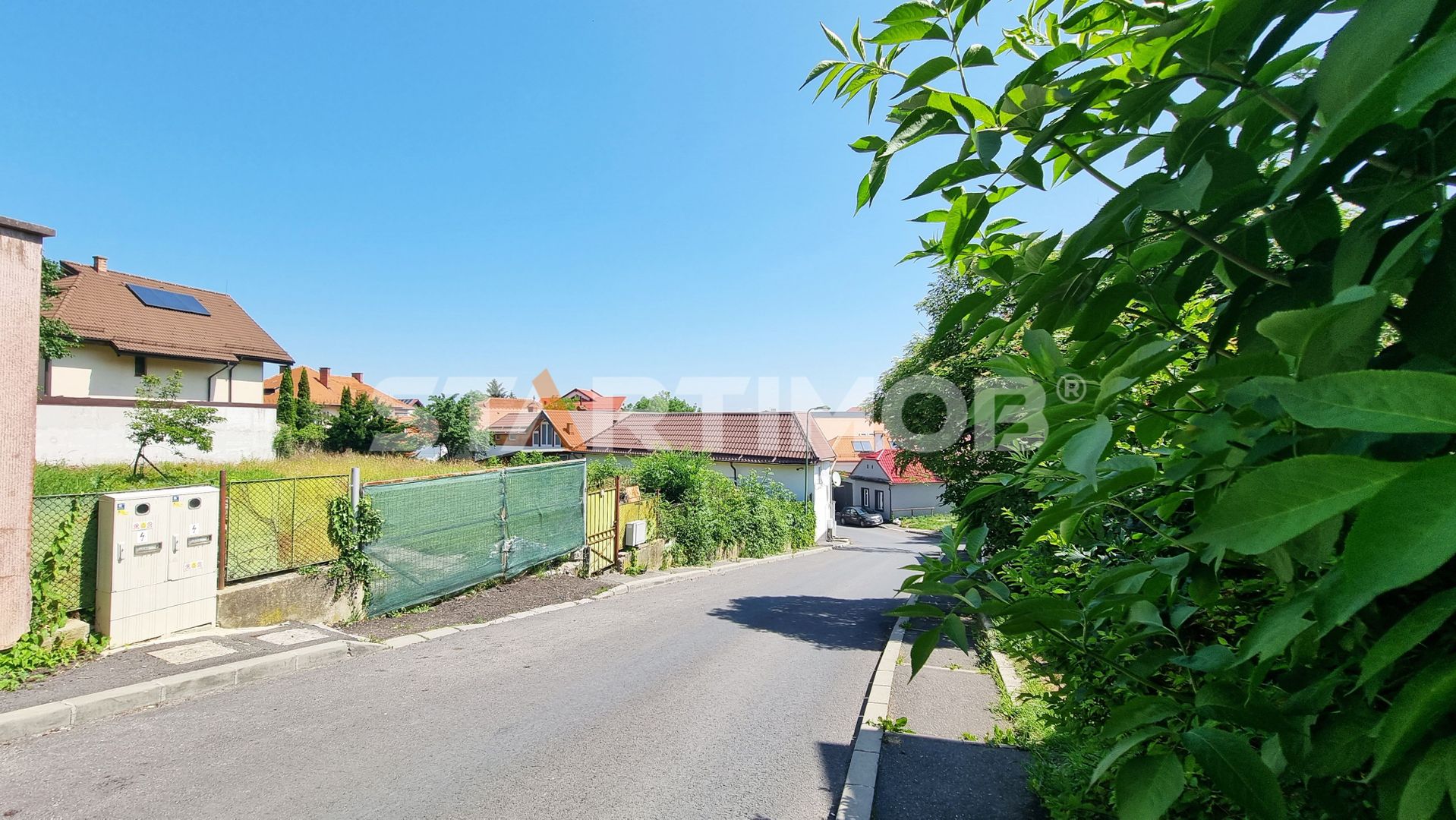 Teren construibil cu utilitati Brasov