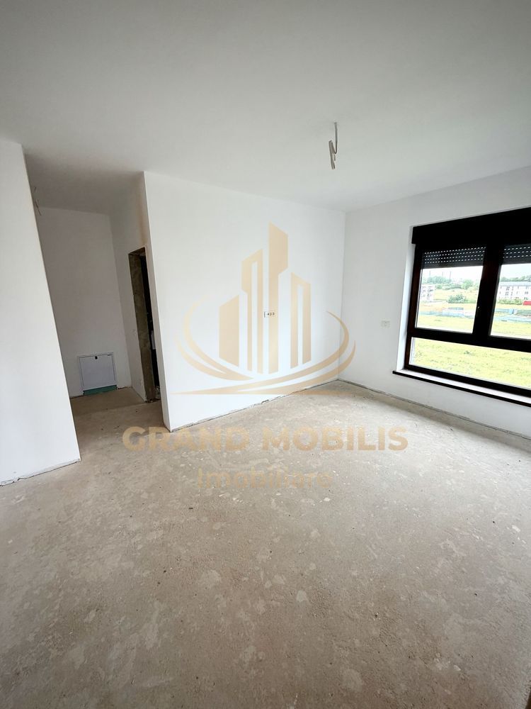 🏡 Penthouse modern cu 3 camere + terasa generoasa - imaginea 3