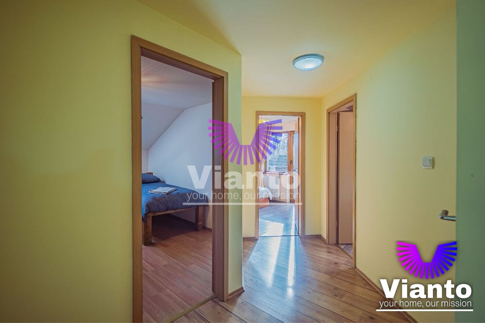 Casă de vânzare în Tocile