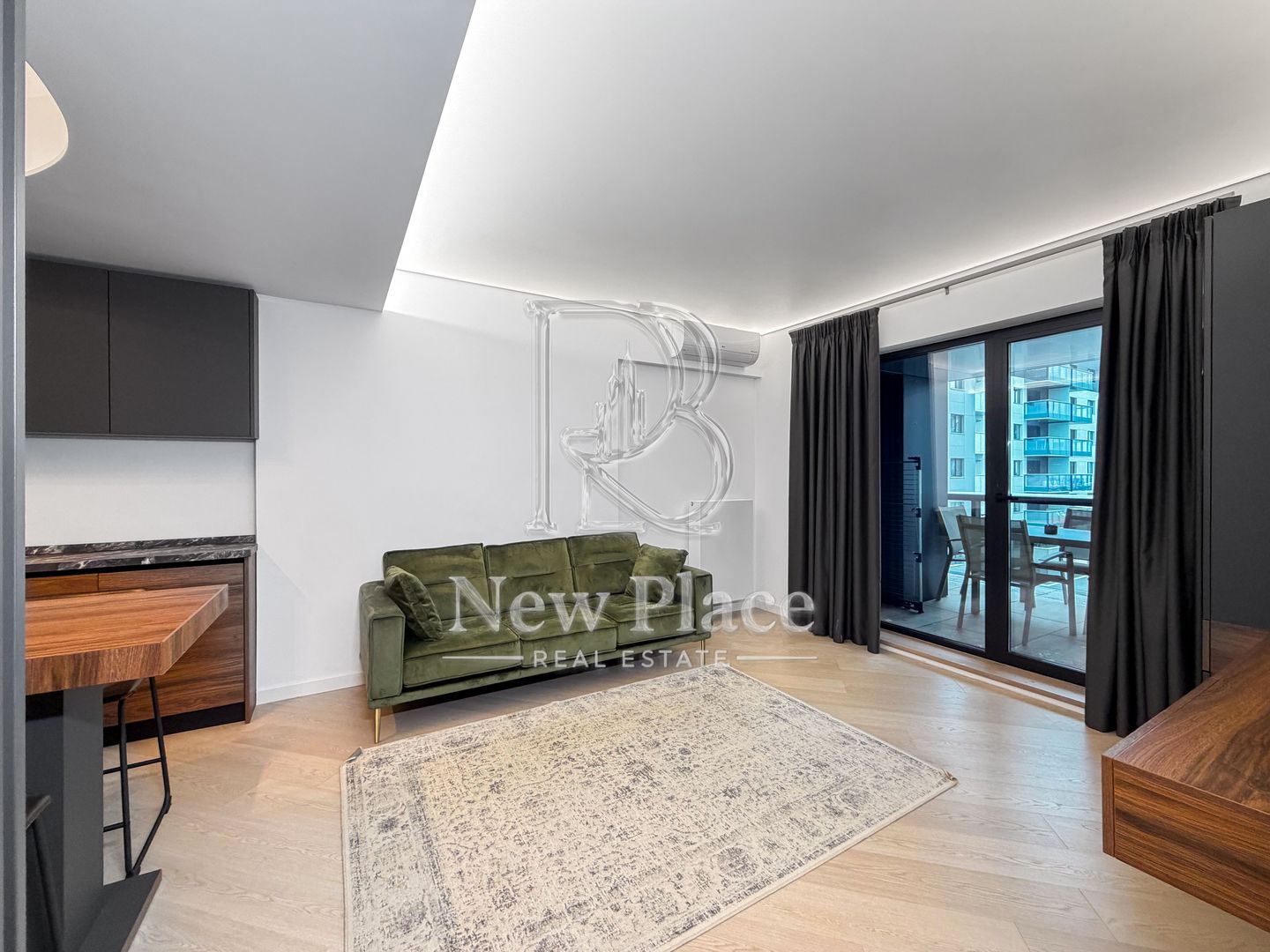 [VIDEO] CORTINA NORTH | Apartament deosebit | Vedere libera | Terasa 10 mp | Lux - imaginea 3