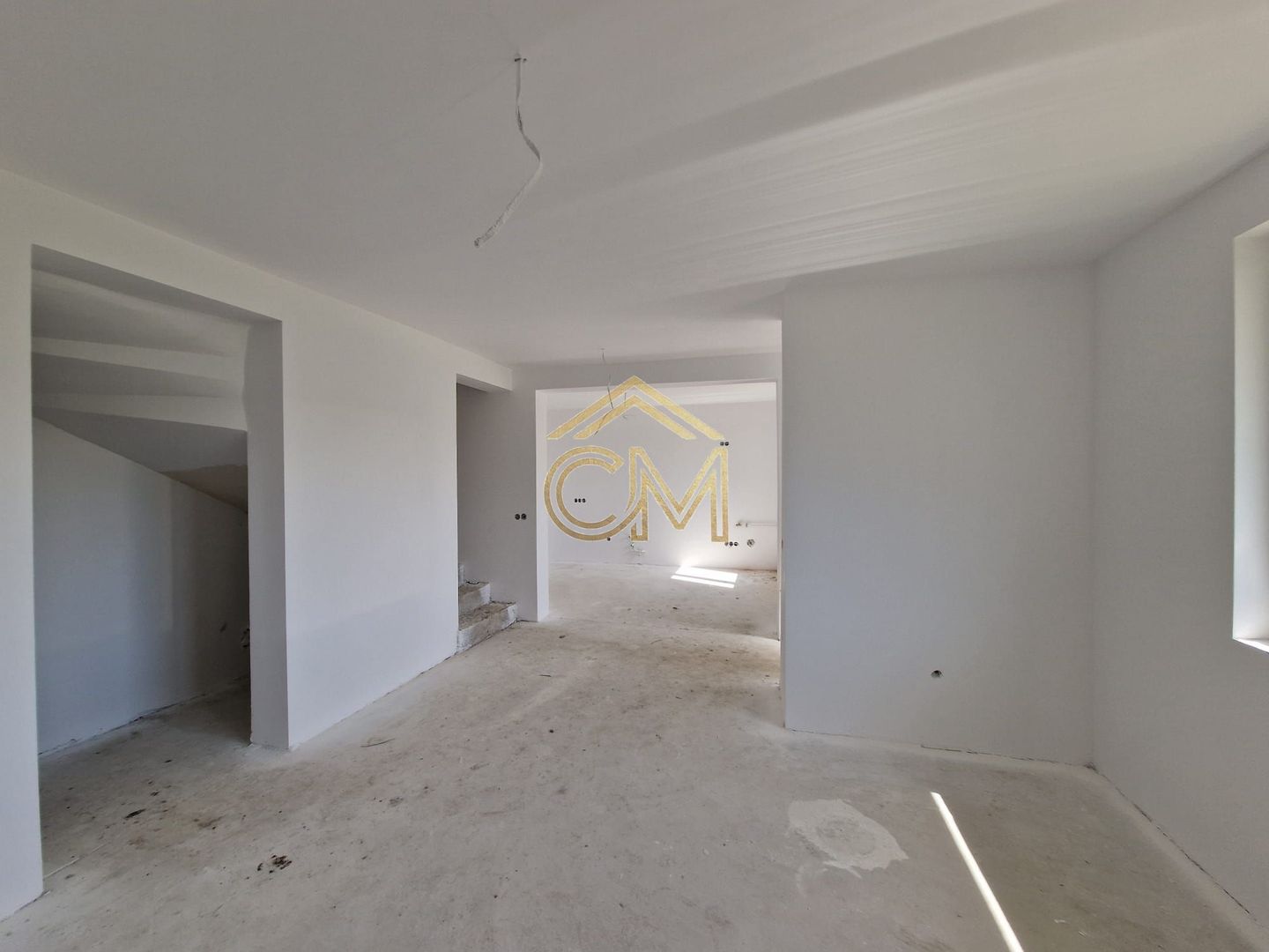 Quadruplex 4 Camere / 82MPU / Terasa / 170MP Curte - imaginea 3