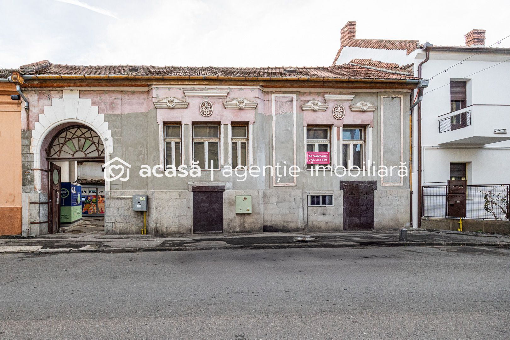 Imagine 2 - Proiect de clinică sau birouri în centru – casă cu demisol, de renovat