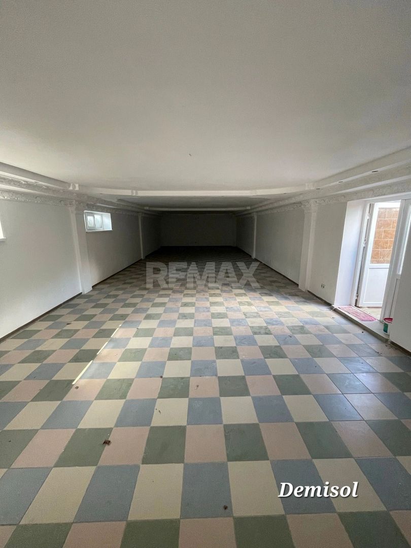 Spațiu comercial Basarabeasca centru 542m2 - imaginea 17