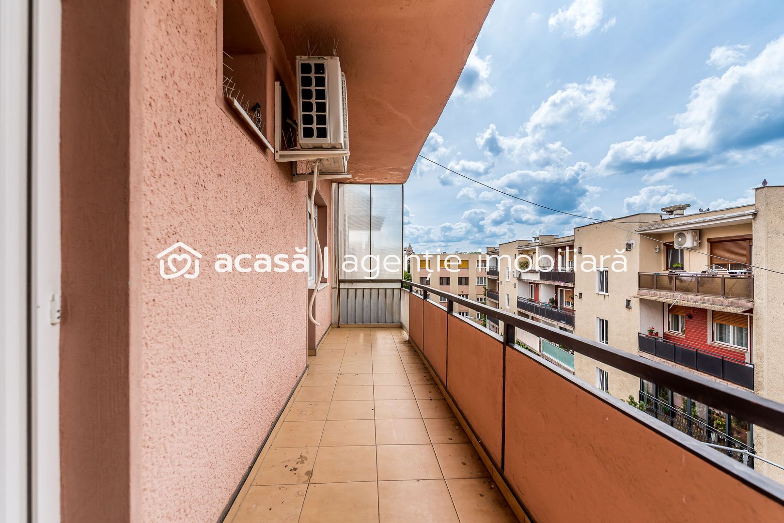 Imagine 6 - Apartament ultrafinisat la cheie cu 2 camere decomandat Piata Mica
