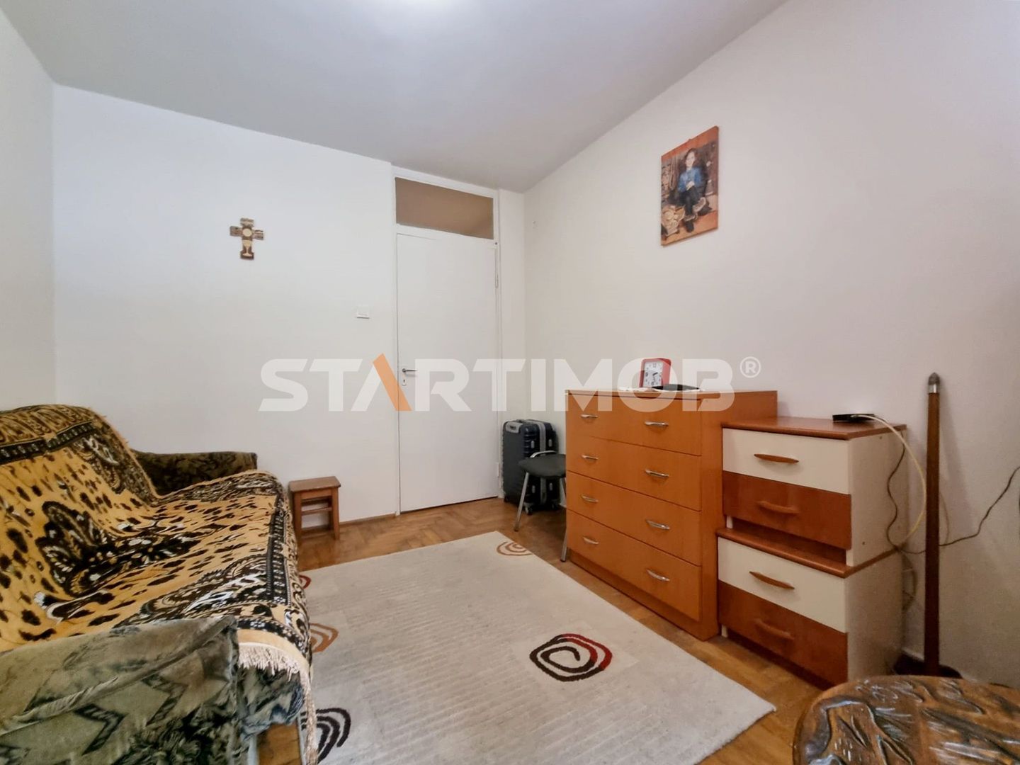 Apartament 3 camere Valea Cetatii