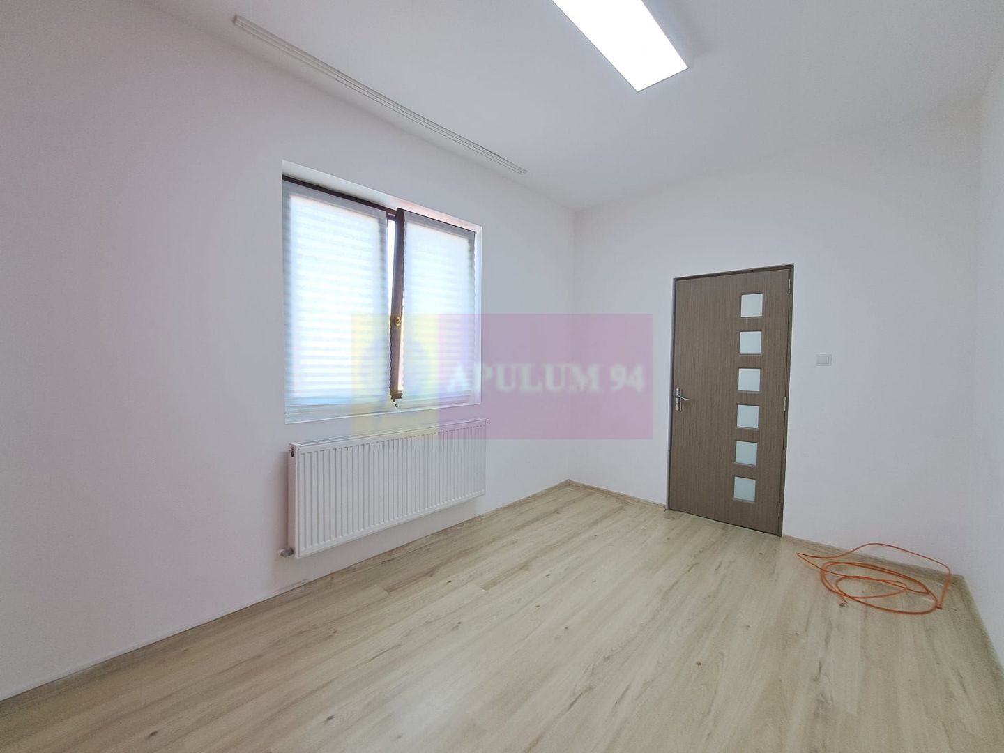 Vilă P+3, 12 camere, 300 mp – birouri/clinică/locuință, Timpuri Noi