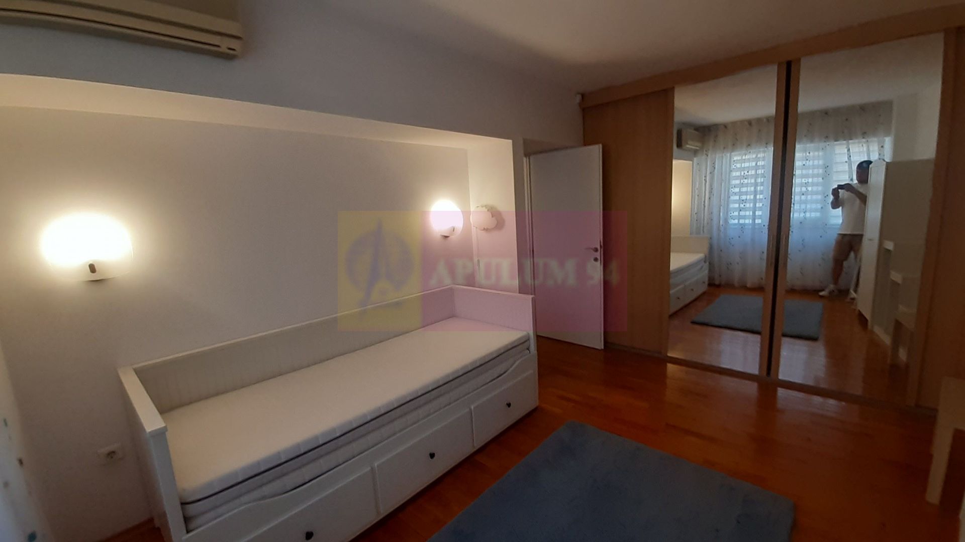 Apartament 3 Camere - Un Cămin Chic Ultracentral la Piața Romană