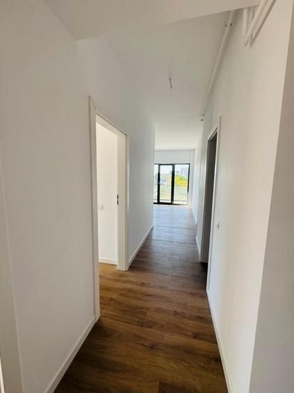 De Vanzare Apartament 3 Camere Zona Aviatiei - imaginea 6